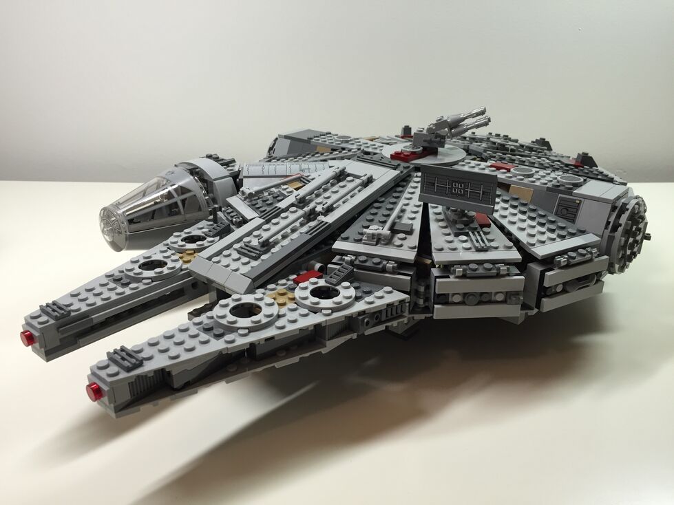 Customized LEGO Star Wars Millennium Falcon 75105