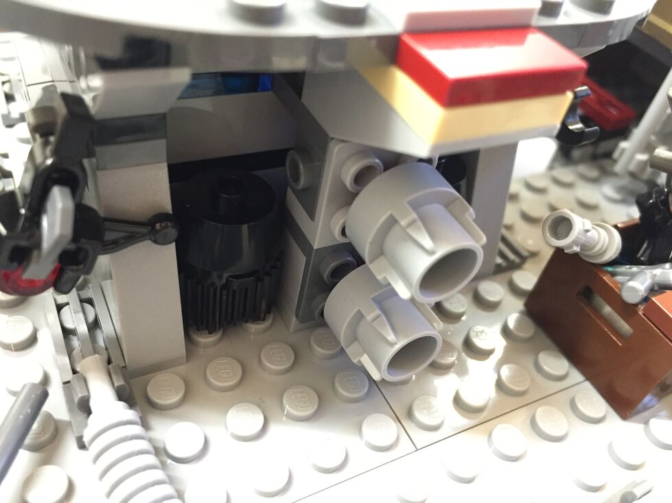 Customized LEGO Star Wars Millennium Falcon 75105