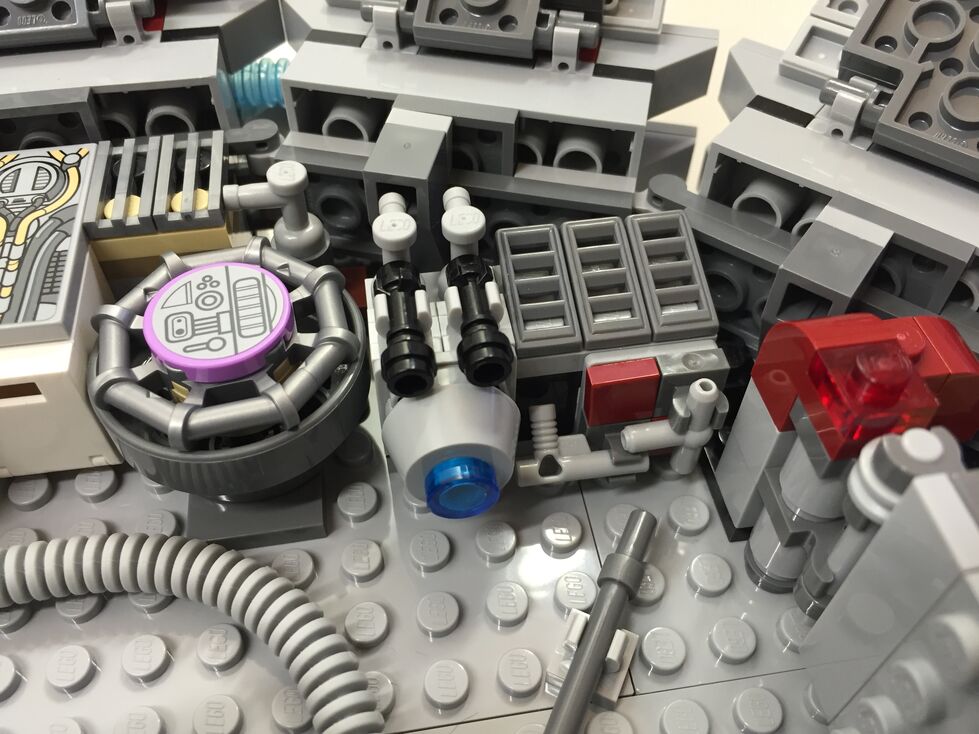 Customized LEGO Star Wars Millennium Falcon 75105