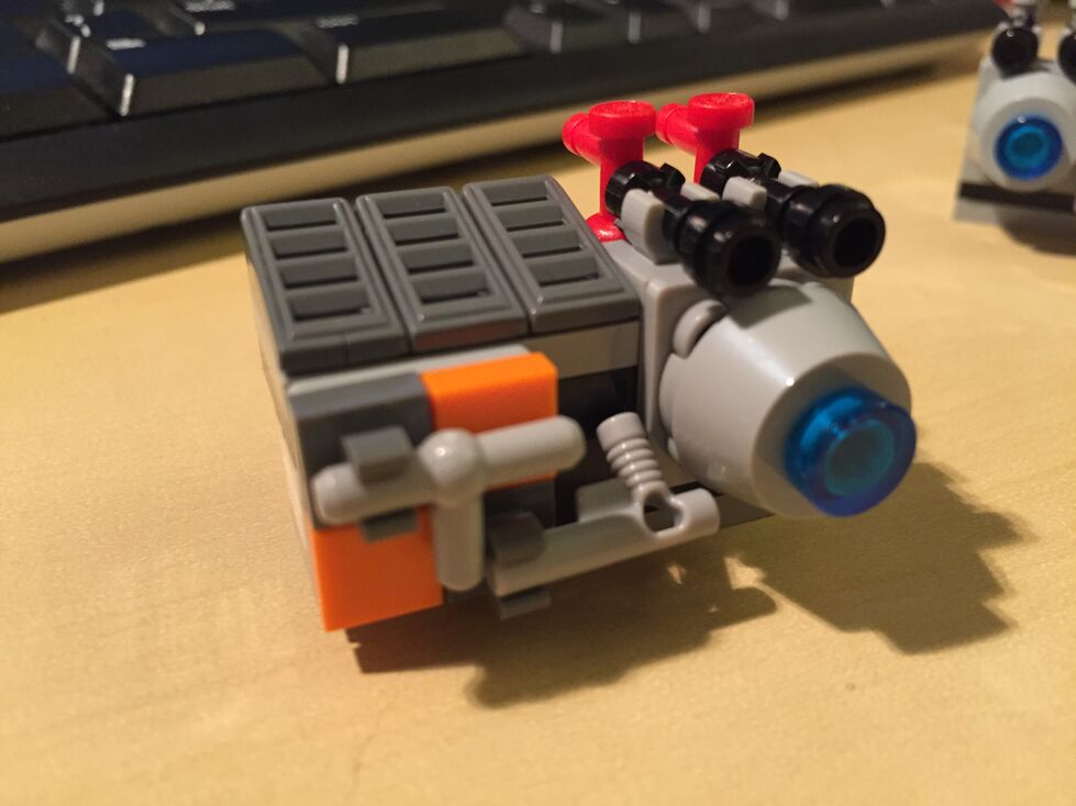 Customized LEGO Star Wars Millennium Falcon 75105