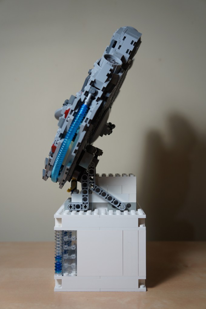 Custom Light-Up Display Stand for LEGO Star Wars Midi-Scale Millennium Falcon 7778 with Han Solo and Chewbacca from 7190