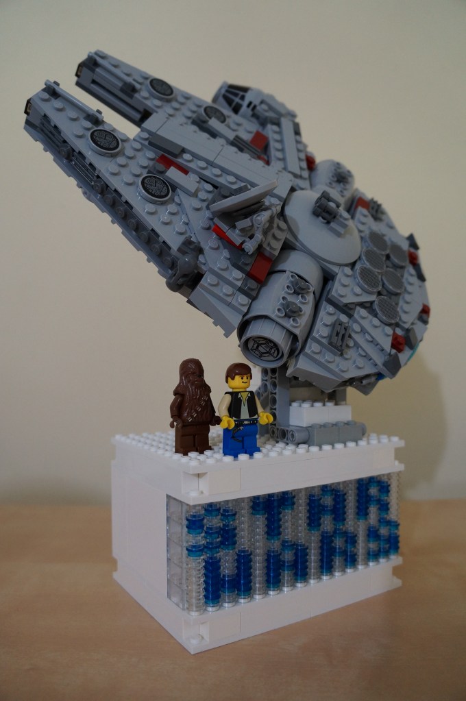 Custom Light-Up Display Stand for LEGO Star Wars Midi-Scale Millennium Falcon 7778 with Han Solo and Chewbacca from 7190
