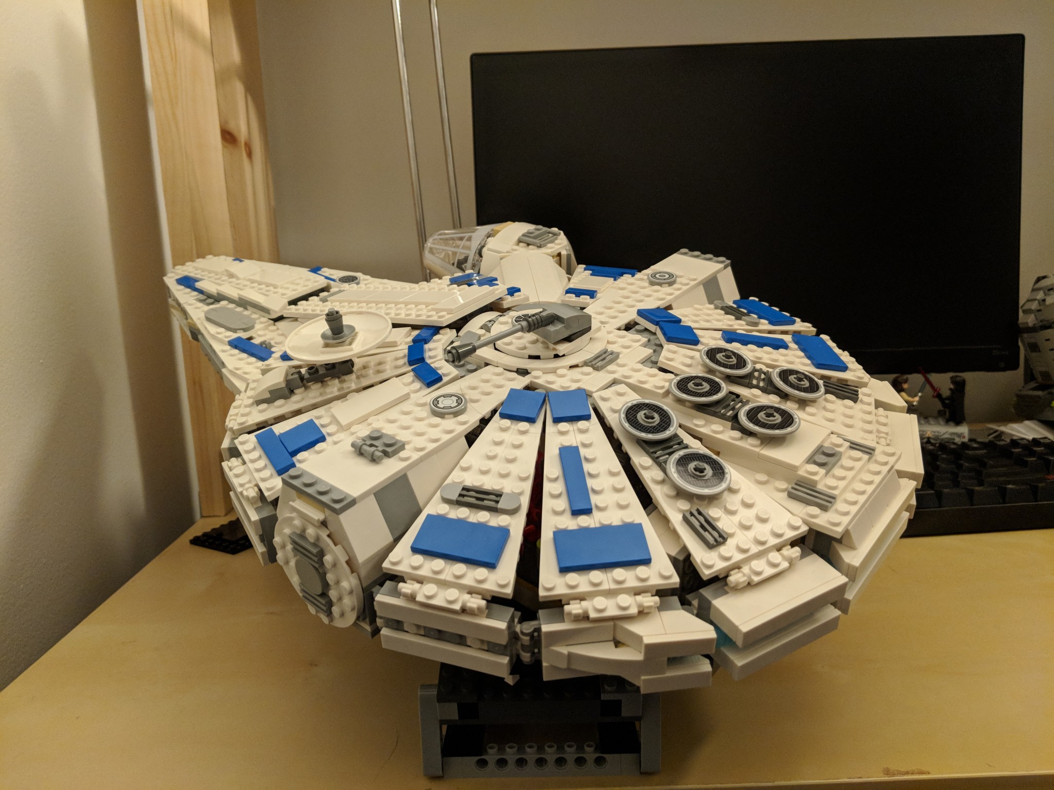 LEGO 75212 Kessel Run Millennium Falcon on Custom Display Stand ...