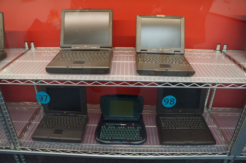 Powerbooks and Newton eMate 300