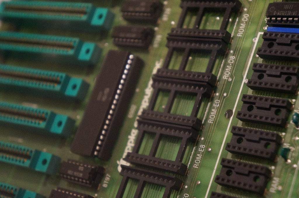 Apple II motherboard