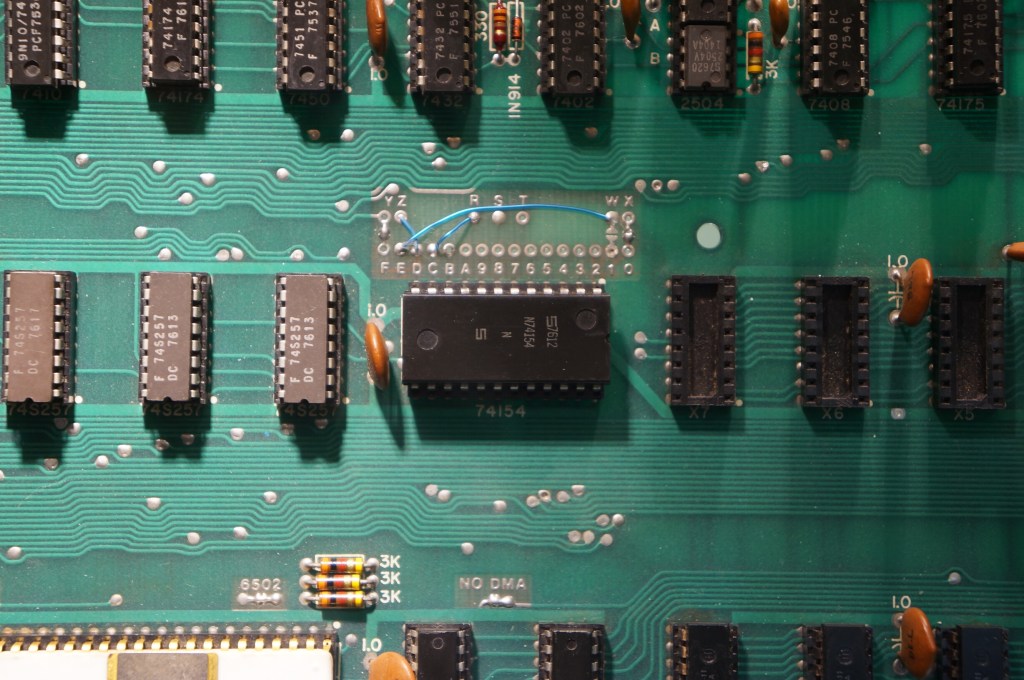 VCFSE 2.0, Computer Displays, Apple I Motherboard