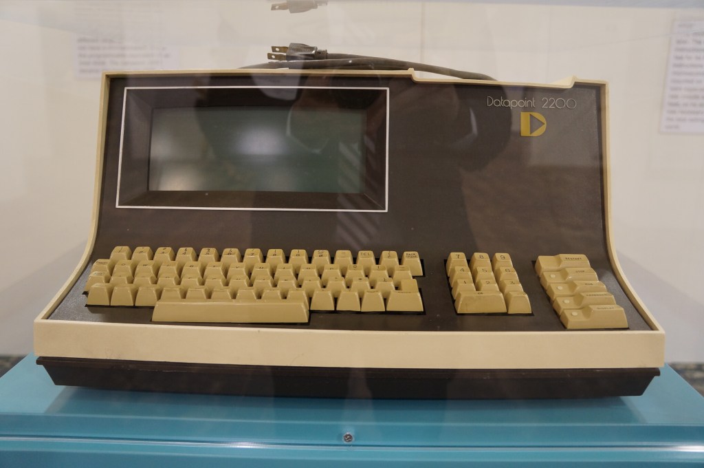 VCFSE 2.0, Computer Displays, Datapoint 2200