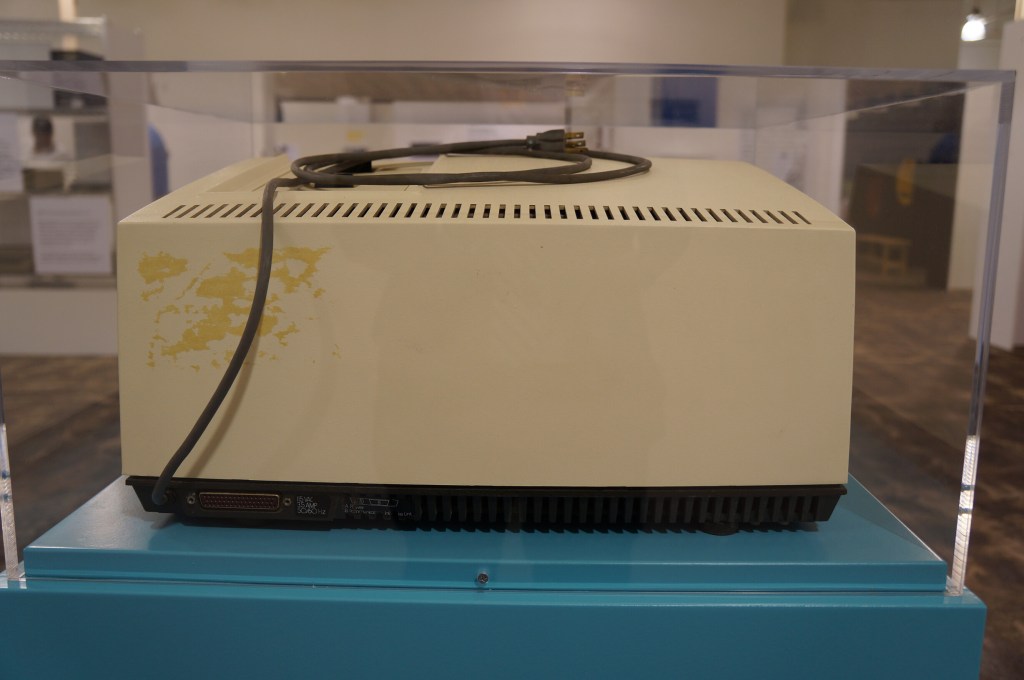 VCFSE 2.0, Computer Displays, Datapoint 2200 Back