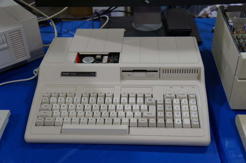 VCFSE 2.0, Exhibition Hall, Tandy 1000