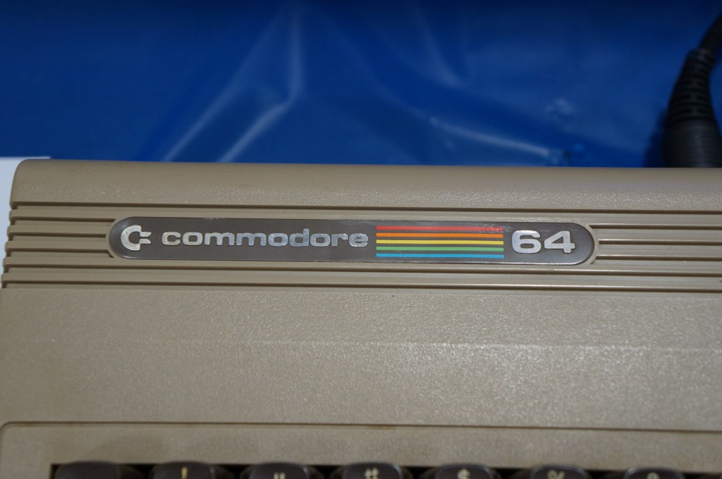 VCFSE 2.0, Exhibition Hall, Commodore 64 with 2 disk drives and joystick