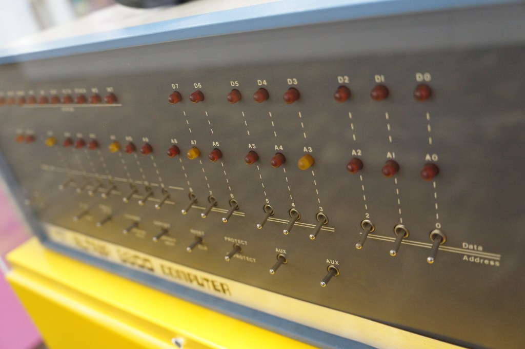 VCFSE 2.0, Computer Displays, MITS Altair 8800