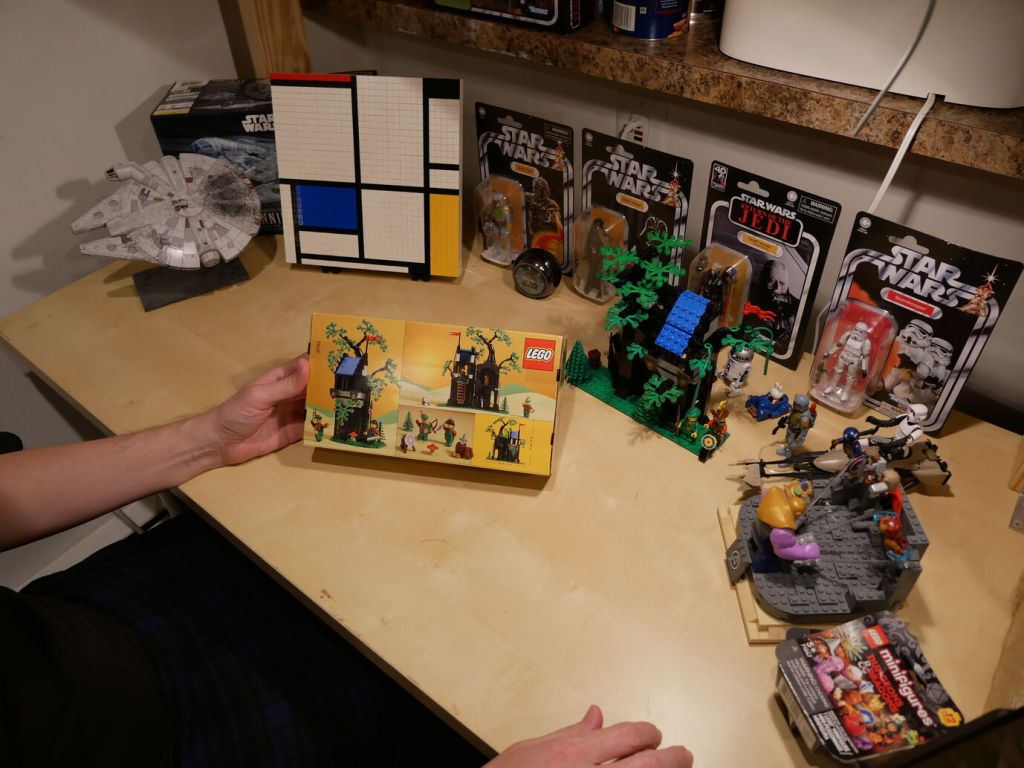 Forest Hideout (40567) build