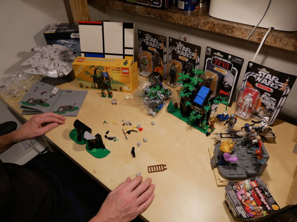 Forest Hideout (40567) build