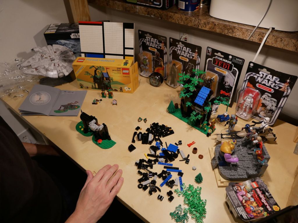 Forest Hideout (40567) build