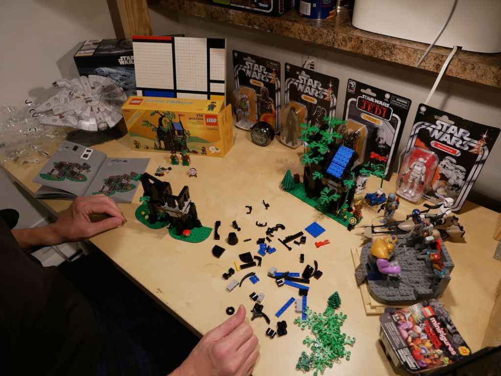 Forest Hideout (40567) build