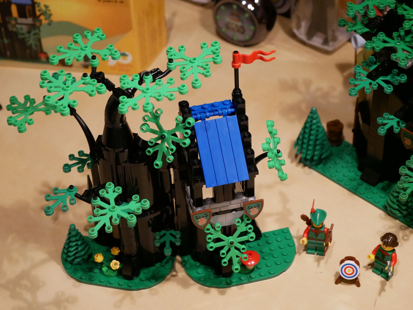 Back-To-Back Building of LEGO's Forestmen's Hideout (6054) and