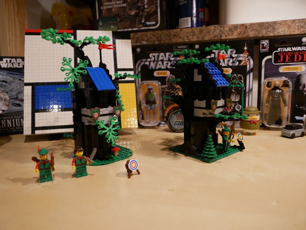 LEGO Forest Hideout (40567) and Forestmen's Hideout (6054)