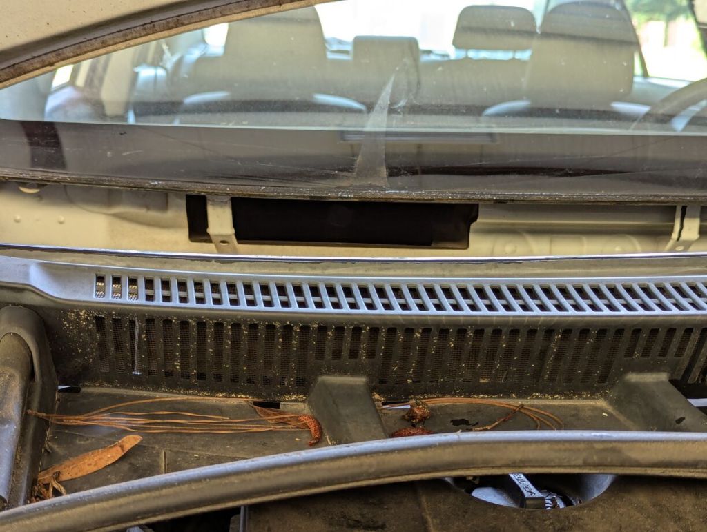 cabin air intake under windshield